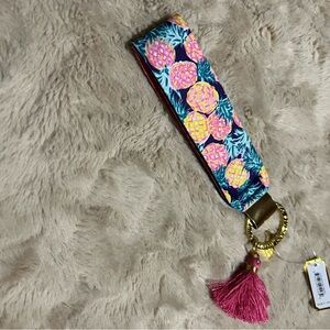 Pineapple Key Fob